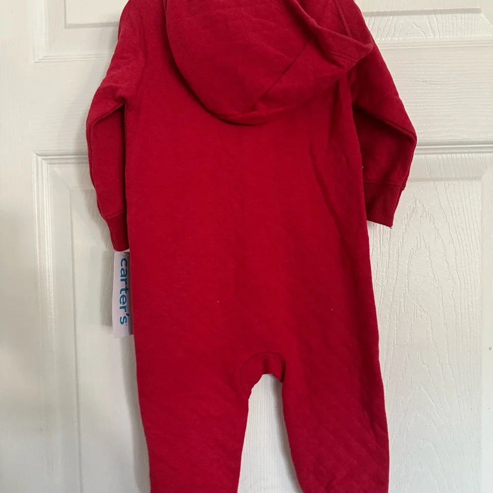 🆕Carter’s Hooded Footies